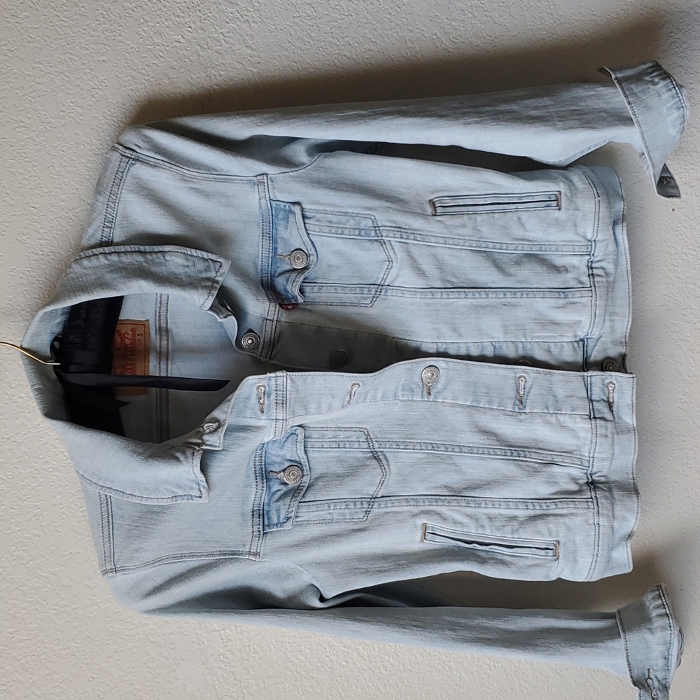 Levi's Originals from Levi's light wash jean jacket (red tag) EUC
